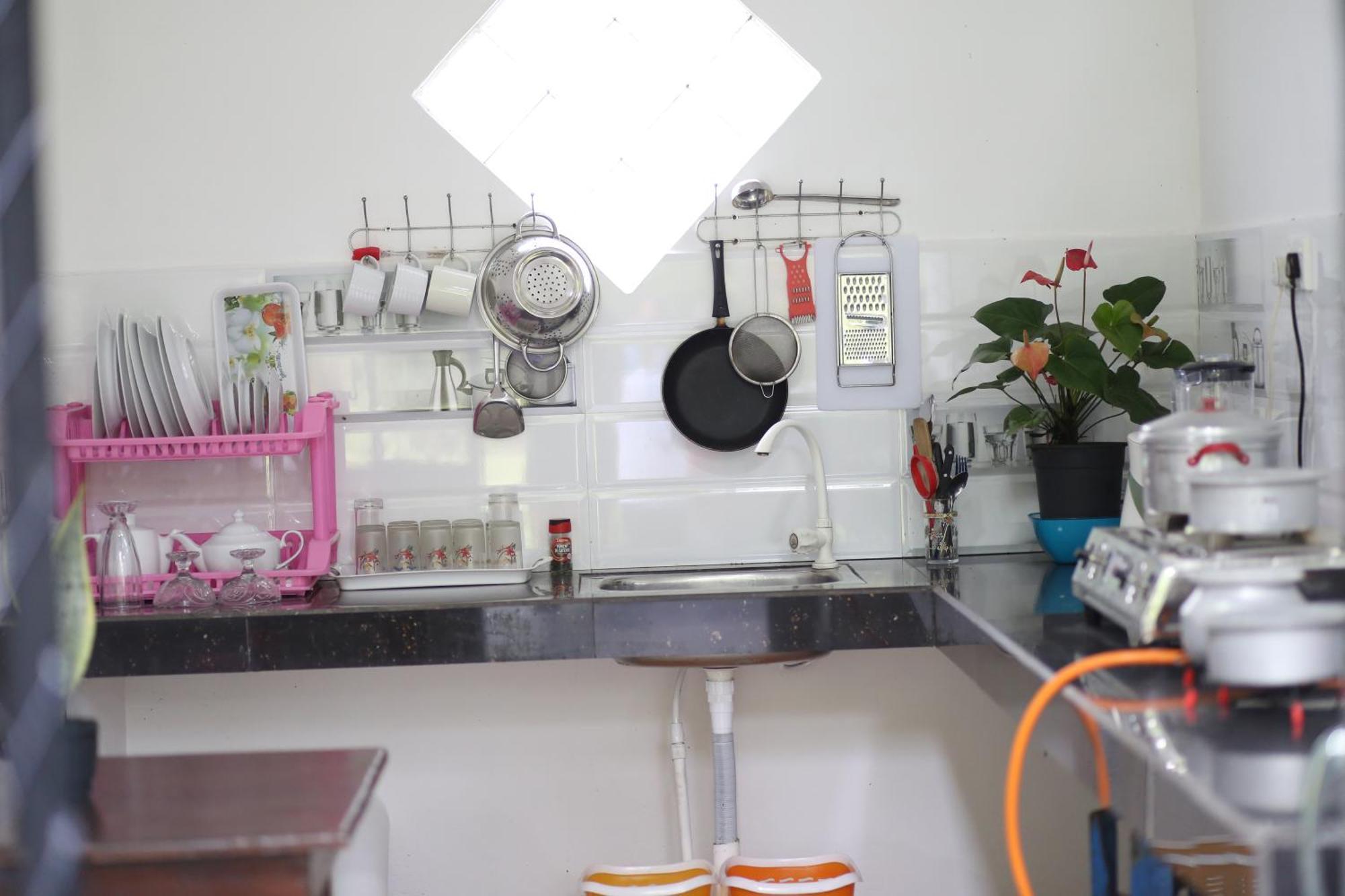 Bakery Family Guest House Mirissa Bagian luar foto